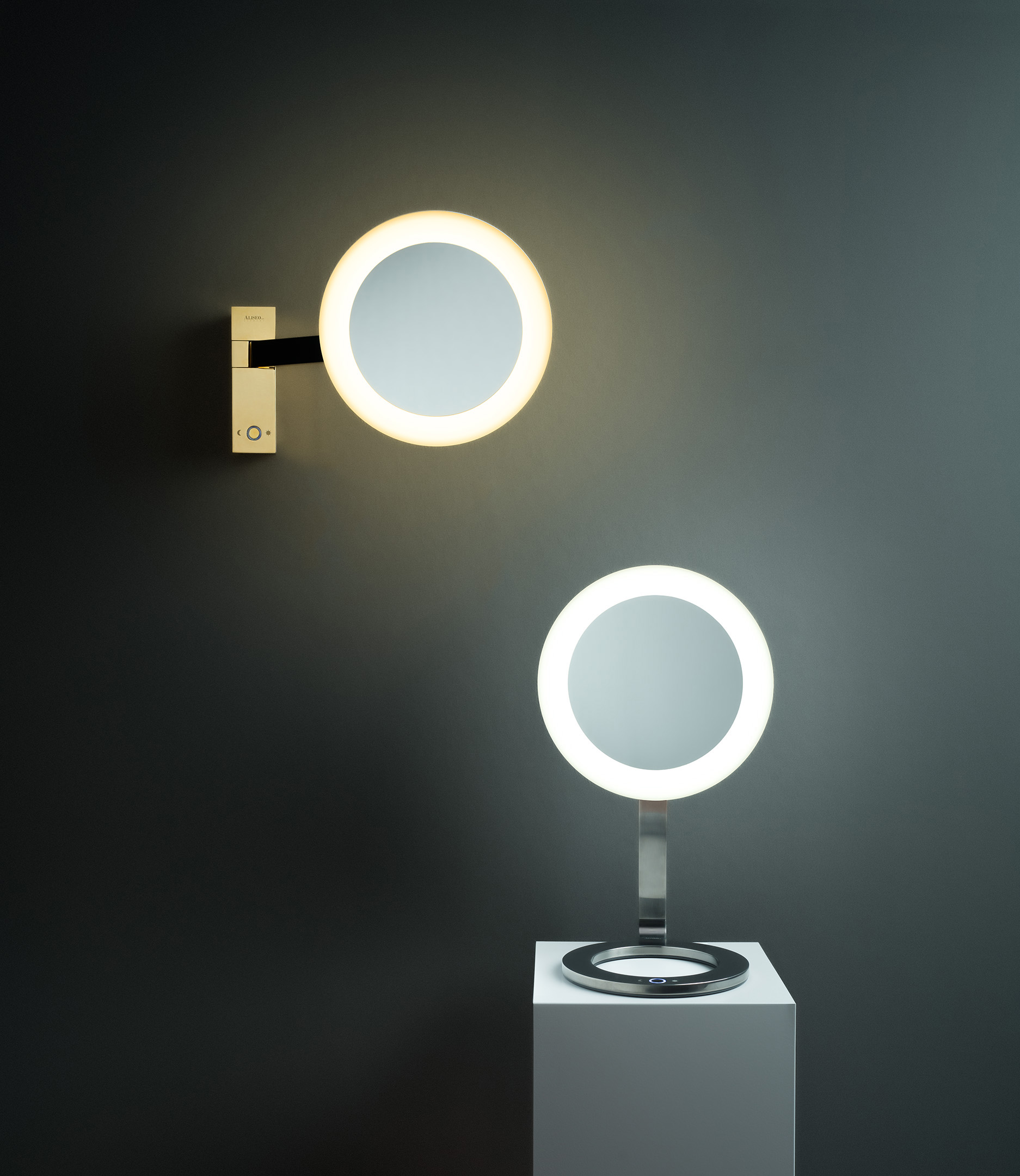 miroir cosmétique lumineux